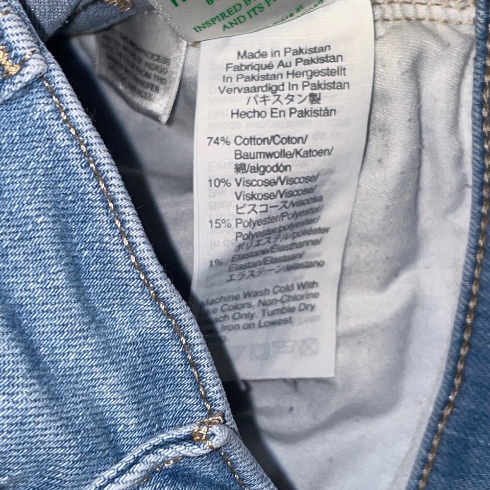 EUC J. Crew Factory High Rise Skinny Light Wash Button Fly Jeans Size 30 - Picture 6 of 10